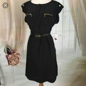 Sleevless black dress worthington
